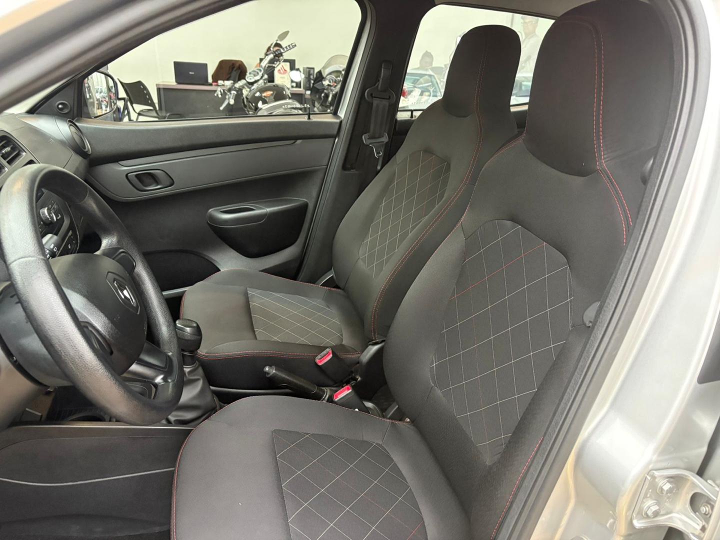 RENAULT Kwid - Foto