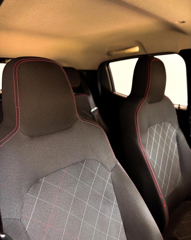 RENAULT Kwid - Foto