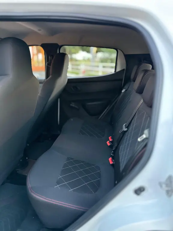 RENAULT Kwid - Foto