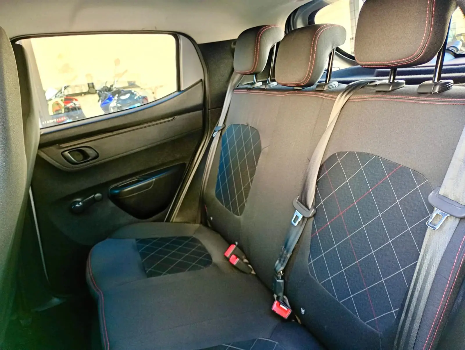 RENAULT Kwid - Foto