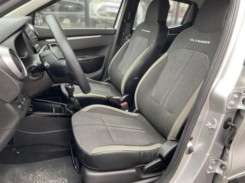 RENAULT Kwid - Foto