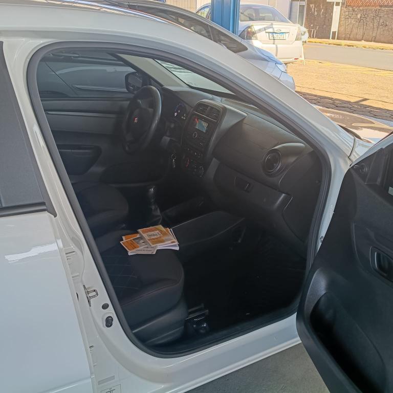 RENAULT Kwid - Foto