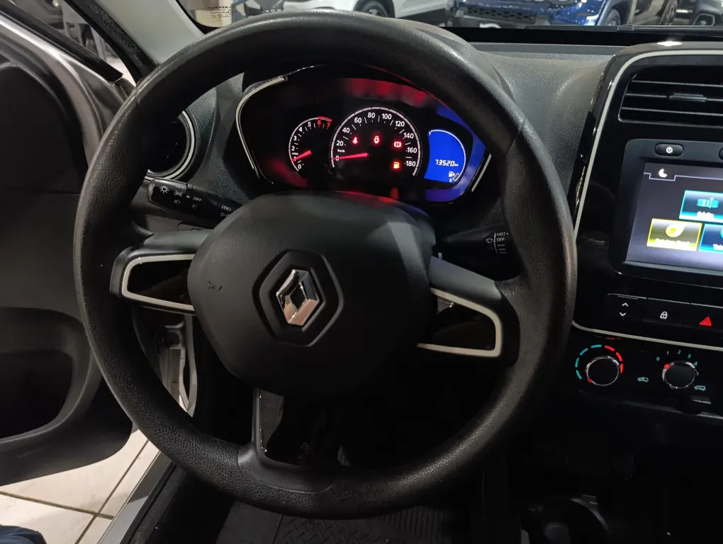 RENAULT Kwid - Foto