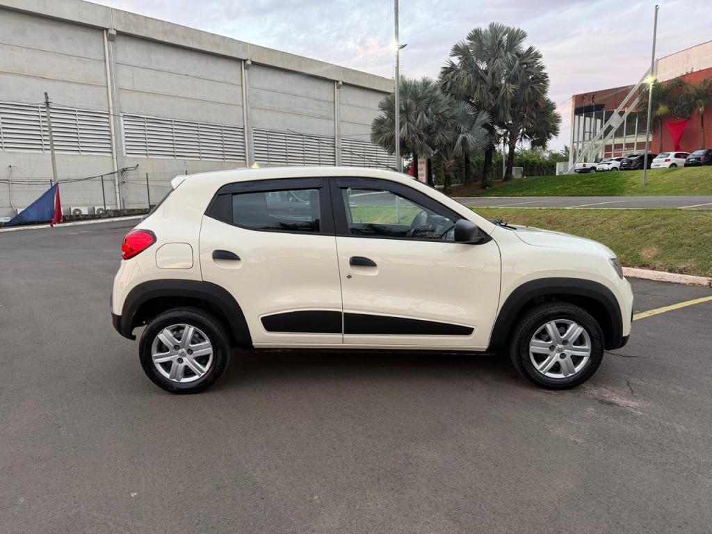 RENAULT Kwid - Foto
