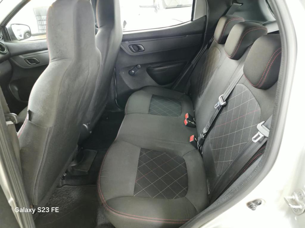 RENAULT Kwid - Foto