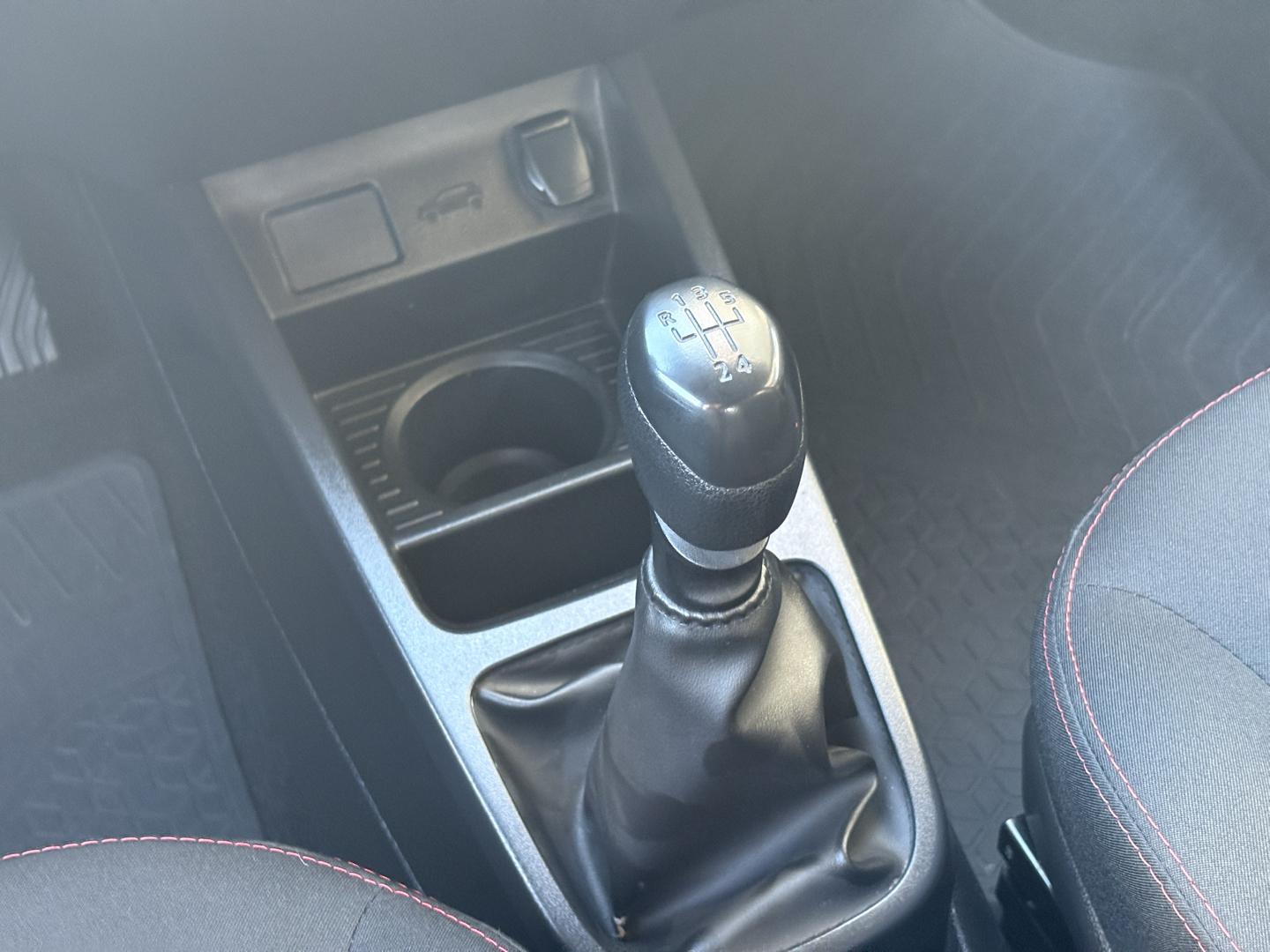 RENAULT Kwid - Foto