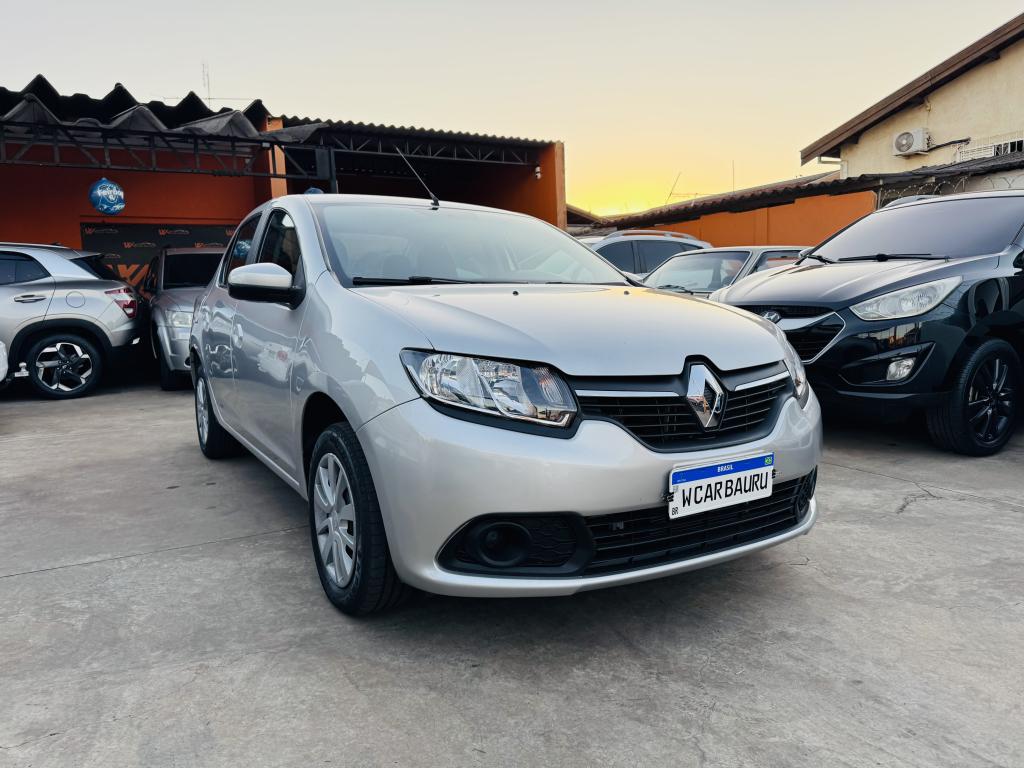 RENAULT Logan - Foto