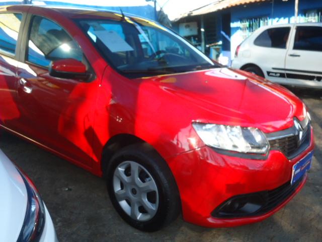 RENAULT Logan - Foto