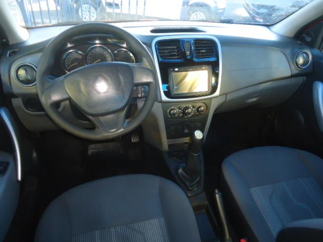 RENAULT Logan - Foto