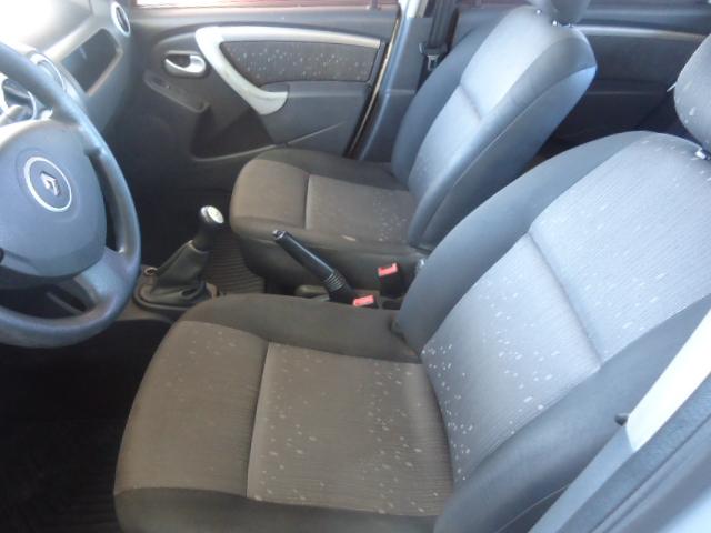 RENAULT Logan - Foto