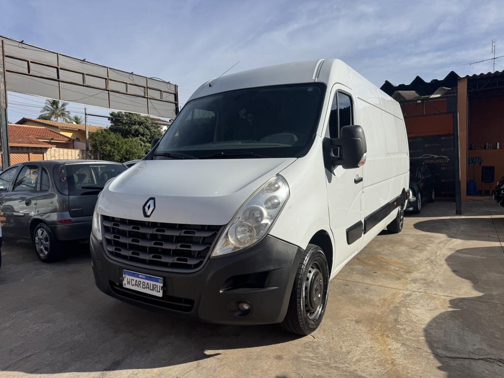 RENAULT Master