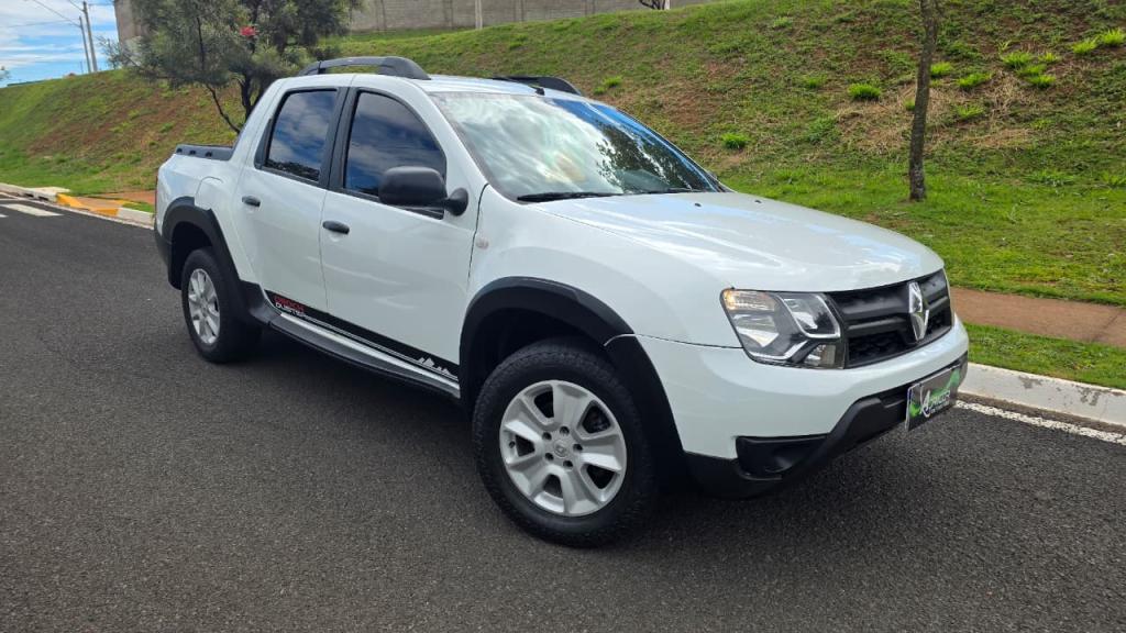 RENAULT Oroch - Foto