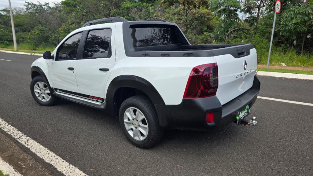 RENAULT Oroch - Foto