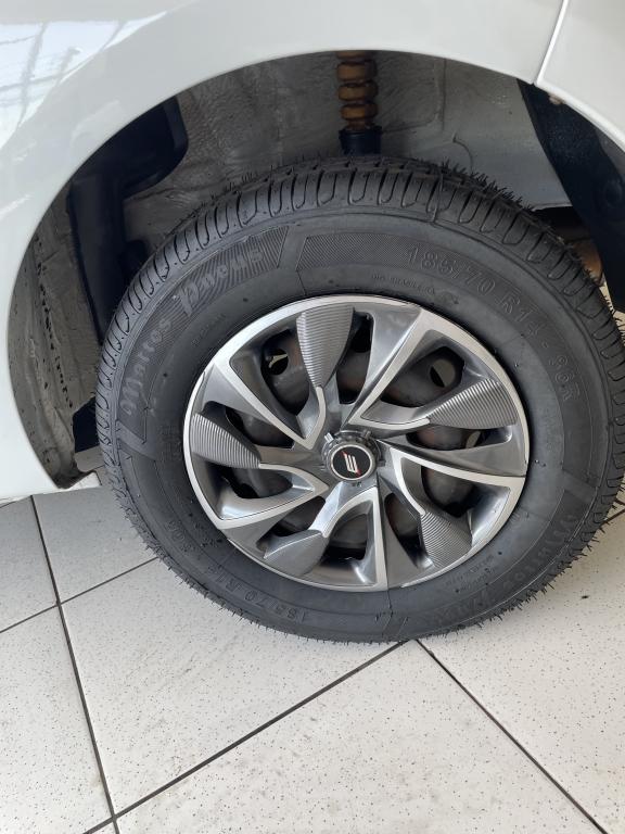 RENAULT Sandero - Miniatura