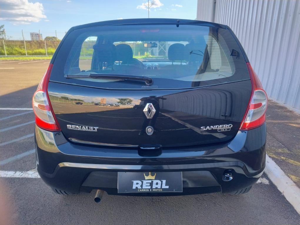 RENAULT Sandero - Foto