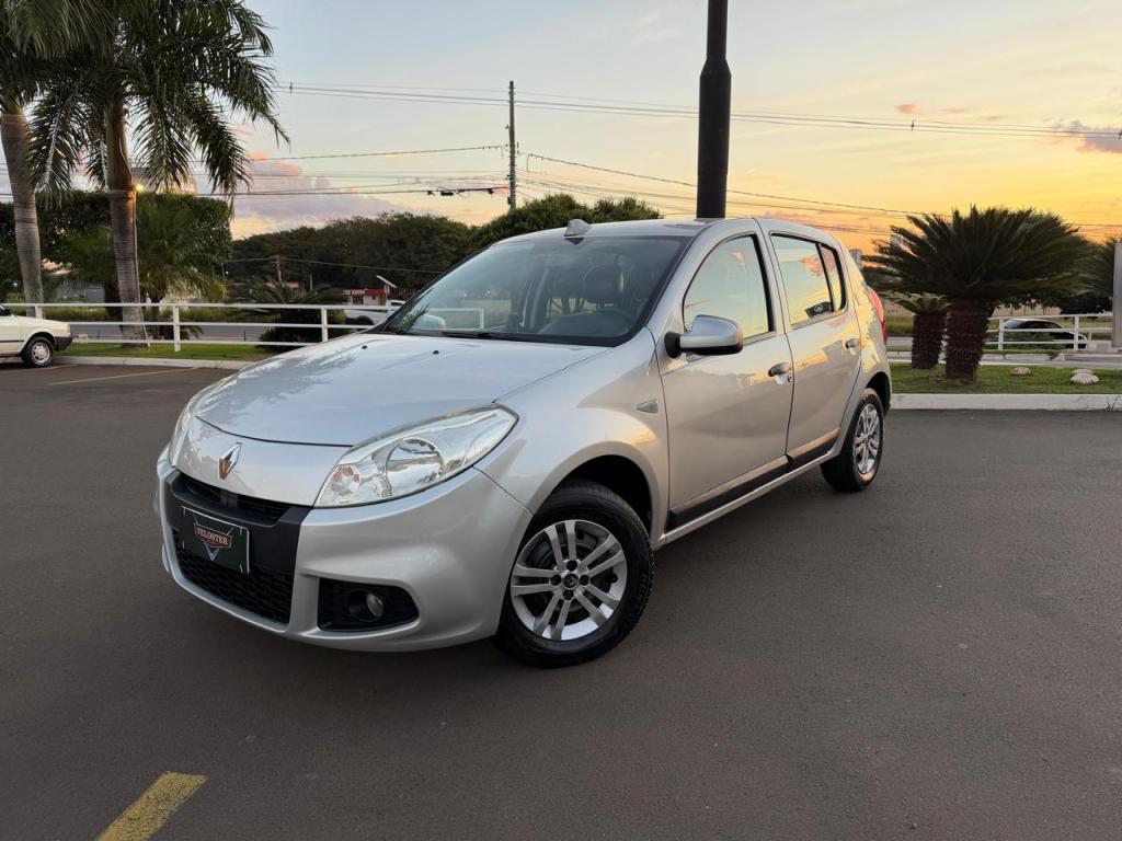 RENAULT Sandero
