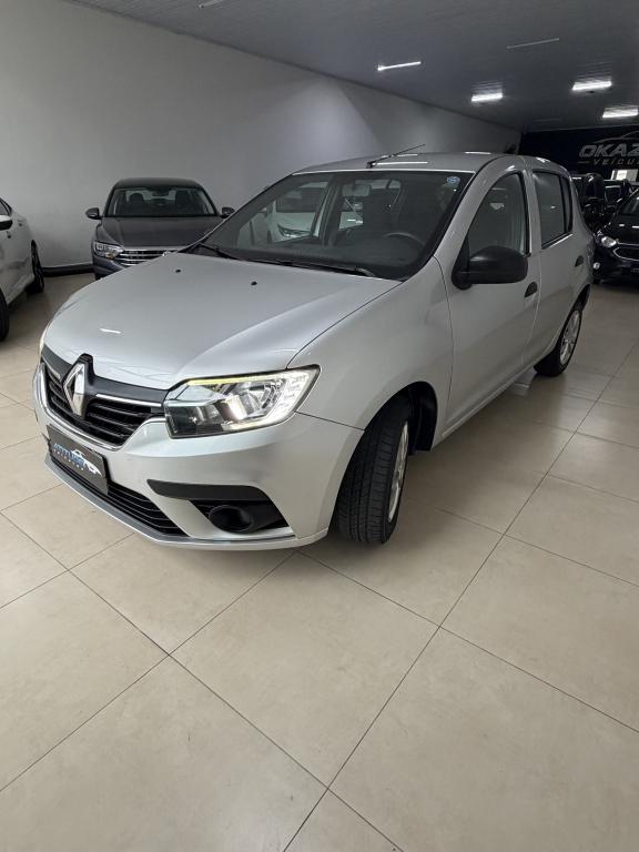 RENAULT Sandero - Foto