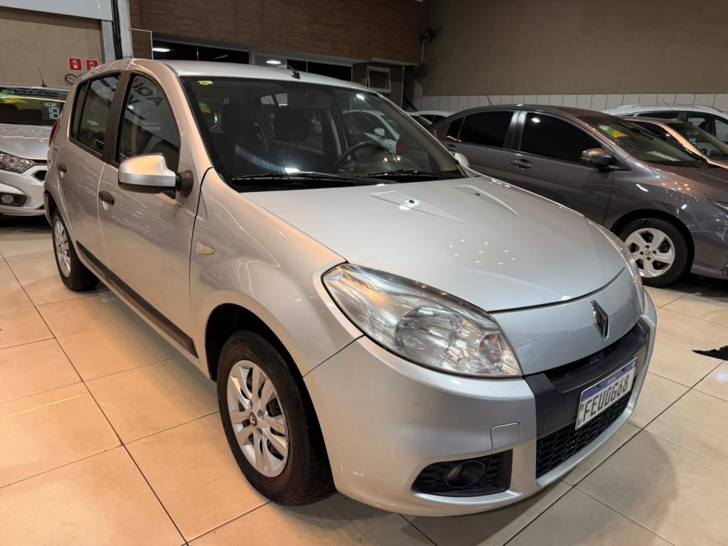 RENAULT Sandero