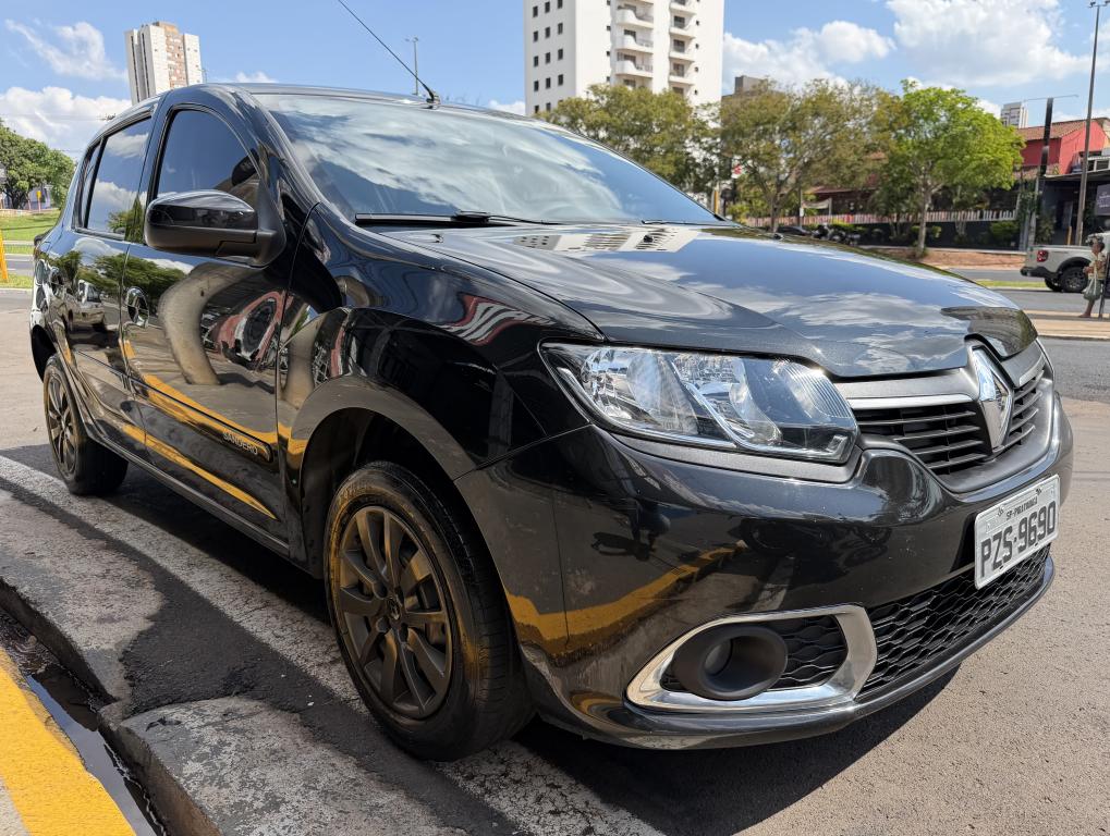 RENAULT Sandero