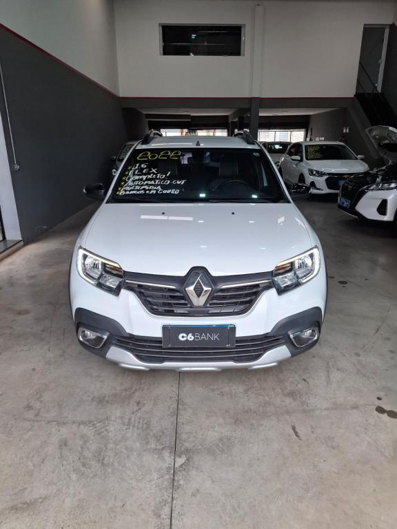 RENAULT Sandero - Foto