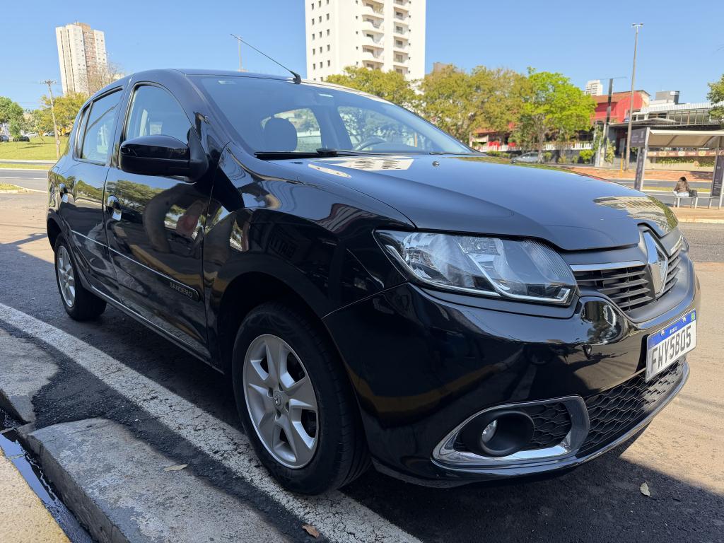 RENAULT Sandero