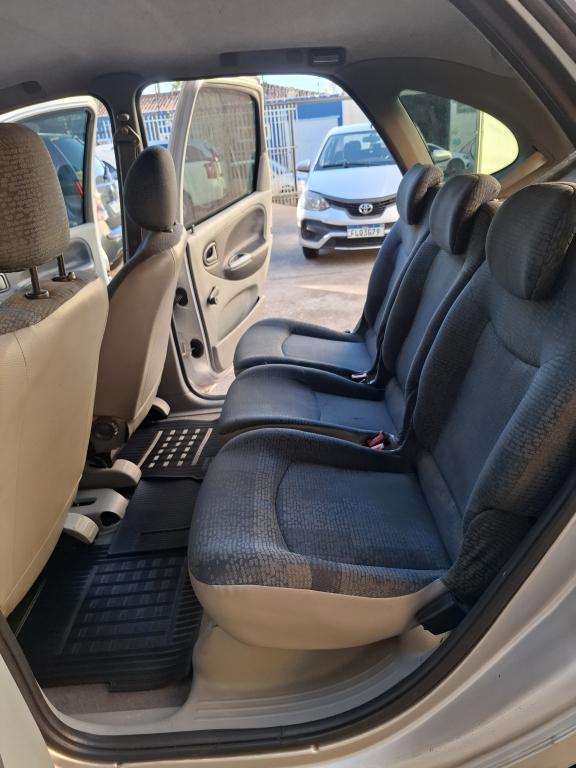 RENAULT Scenic - Foto