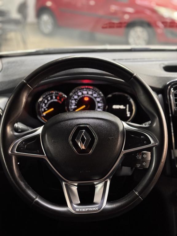 RENAULT Stepway - Foto