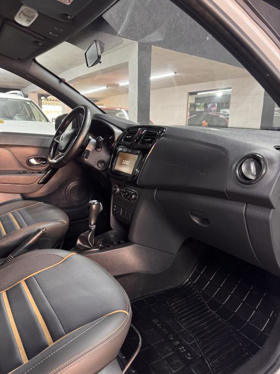 RENAULT Stepway - Foto