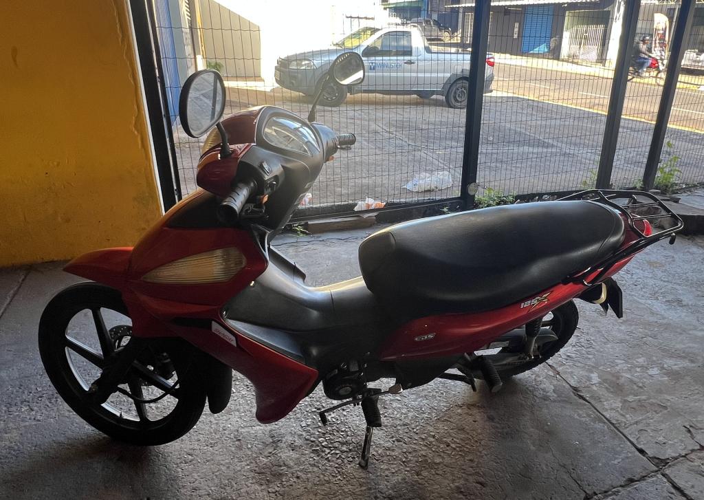SHINERAY Jet 125 - Foto