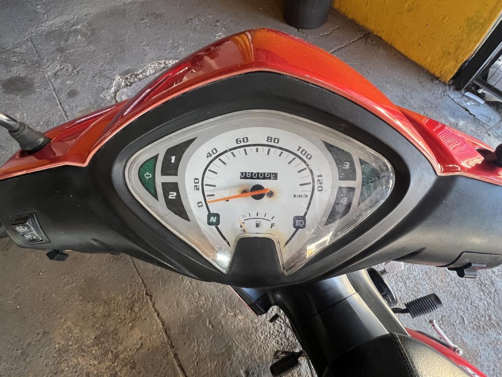 SHINERAY Jet 125 - Foto