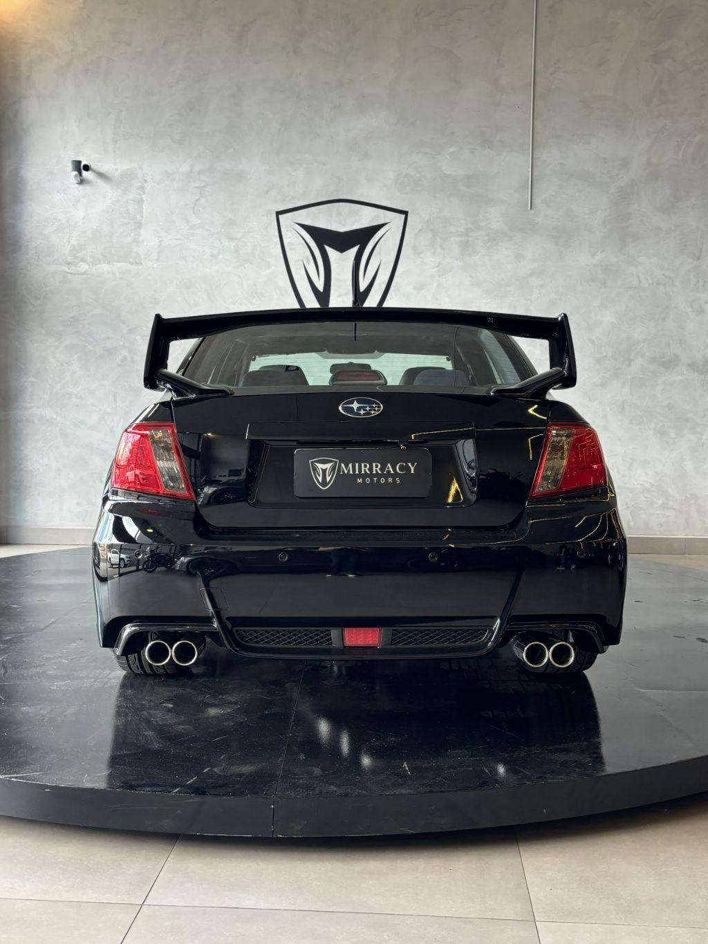 SUBARU Impreza Sedan - Foto