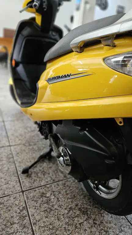 SUZUKI Burgman 125 - Foto