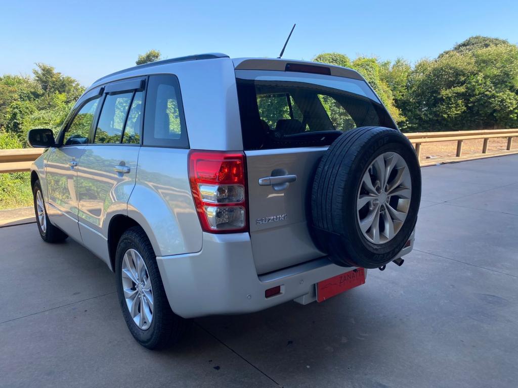 SUZUKI Grand Vitara - Foto