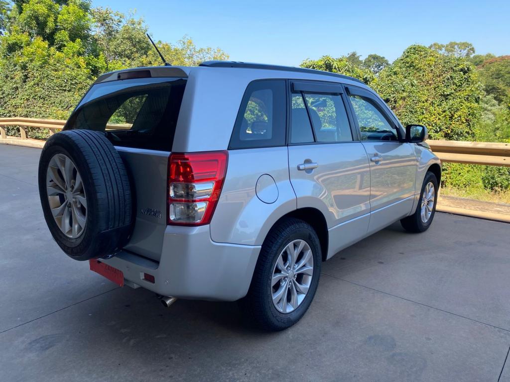 SUZUKI Grand Vitara - Foto