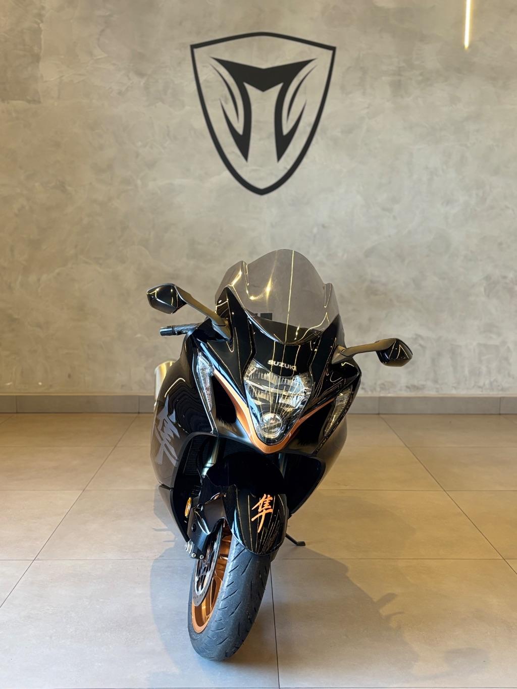 SUZUKI GSX-R 1300 Hayabusa - Foto