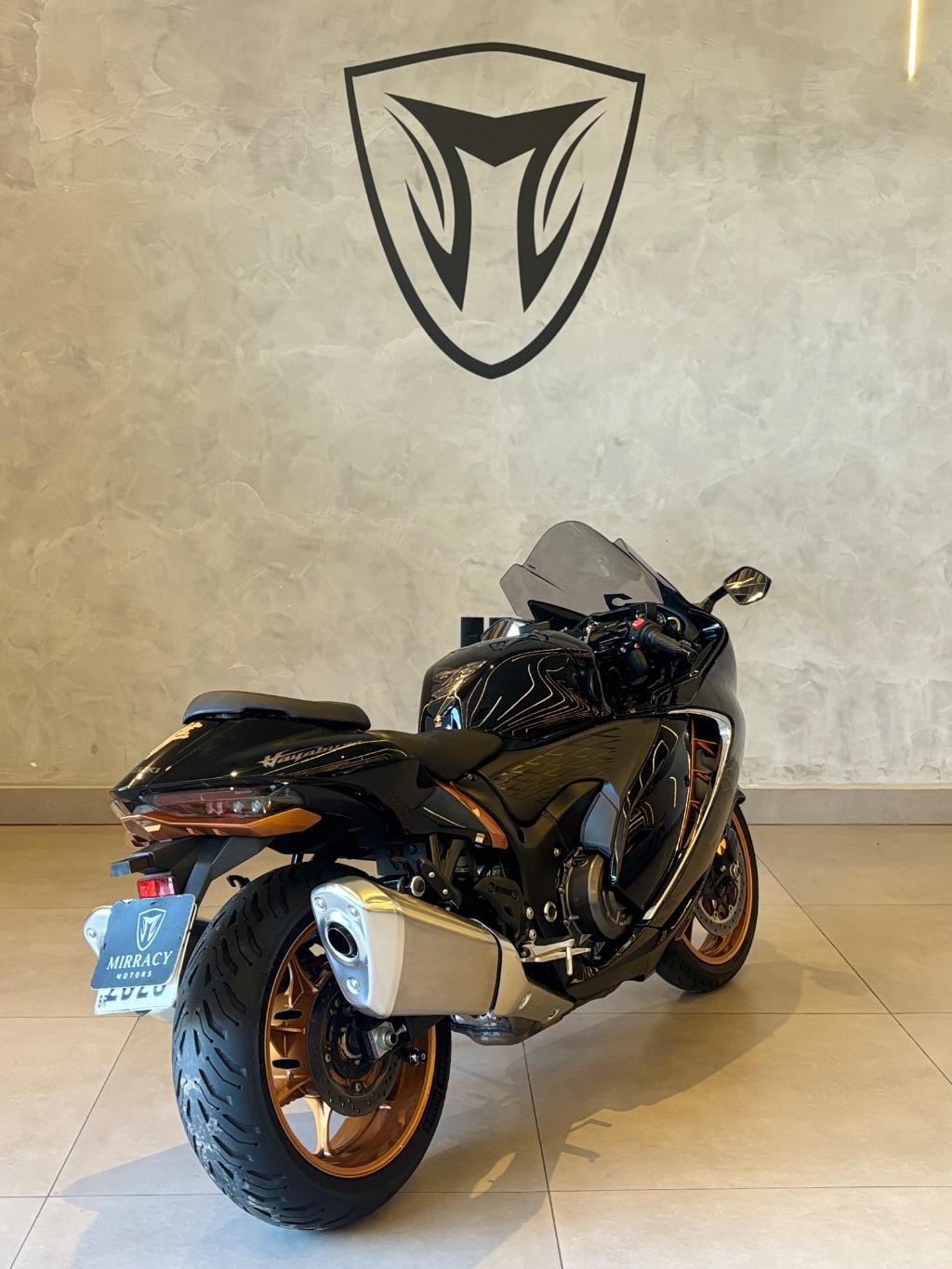 SUZUKI GSX-R 1300 Hayabusa - Foto