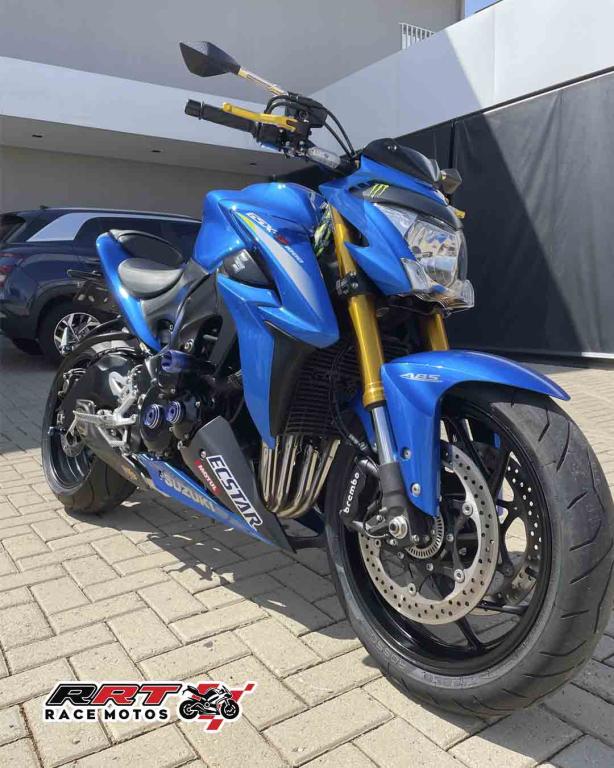 SUZUKI GSX-S 1000 - Foto