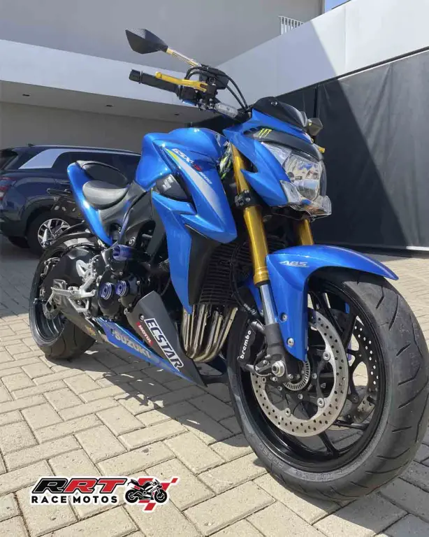 SUZUKI GSX-S 1000 - Foto