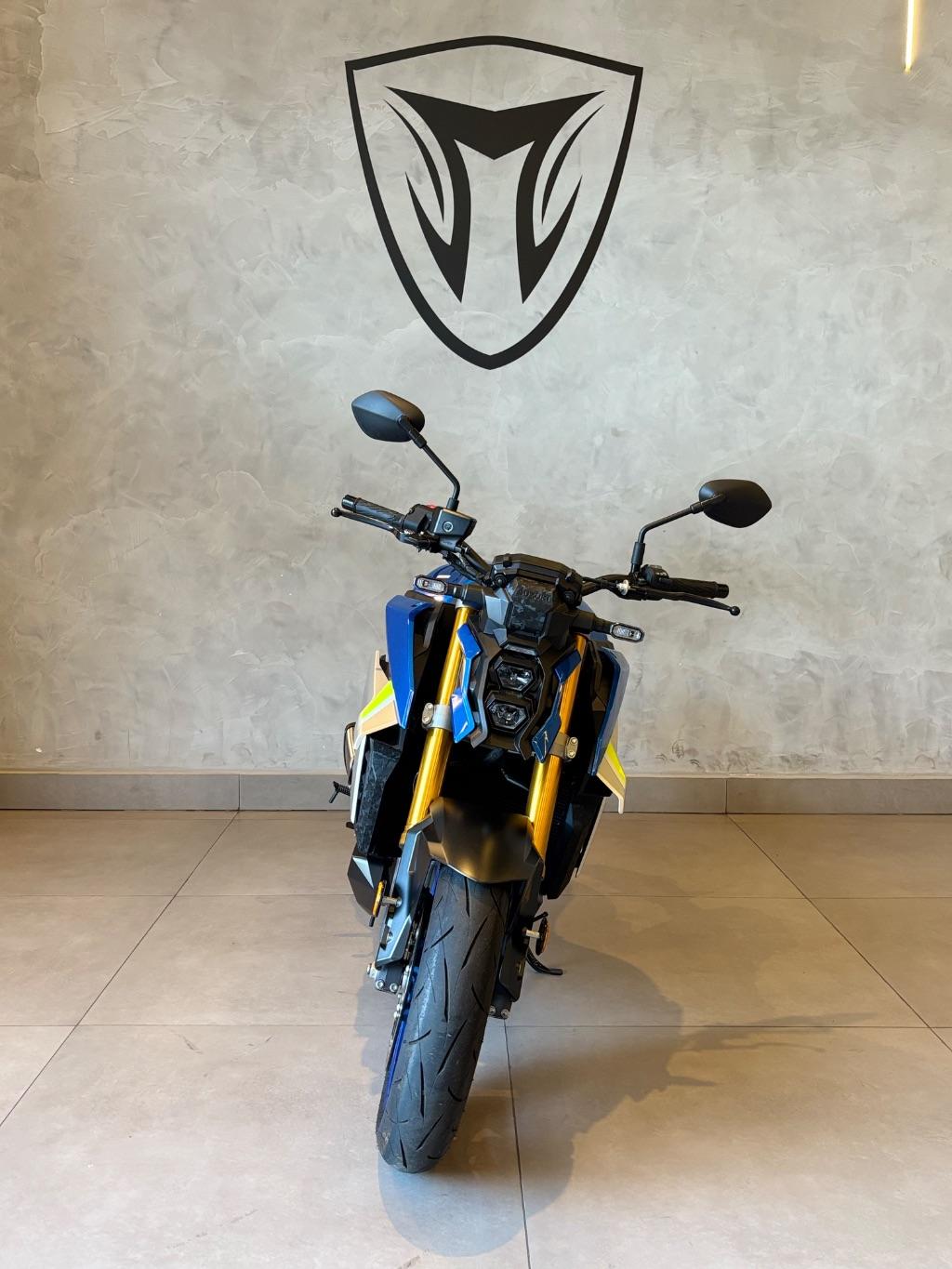 SUZUKI GSX-S 1000 - Foto