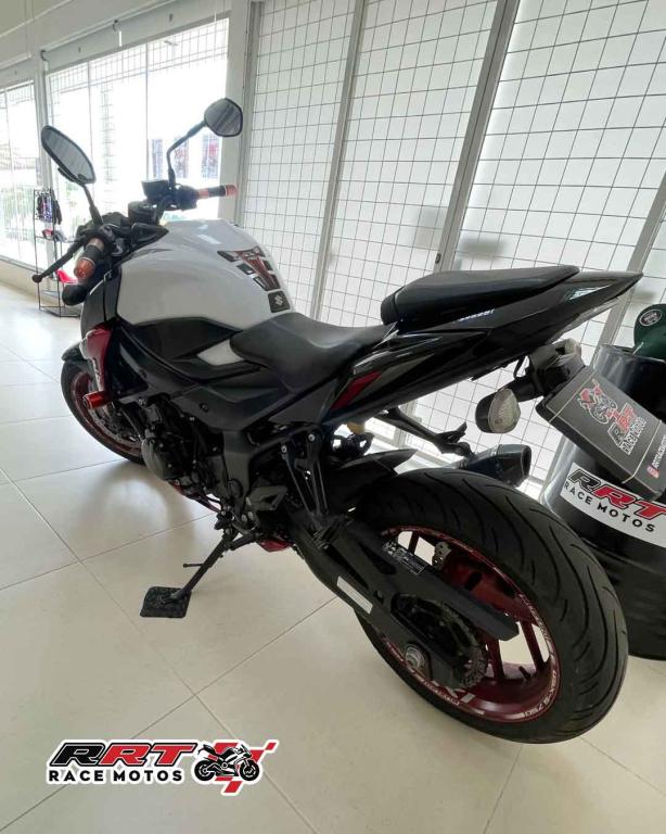 SUZUKI GSX-S 750 - Foto