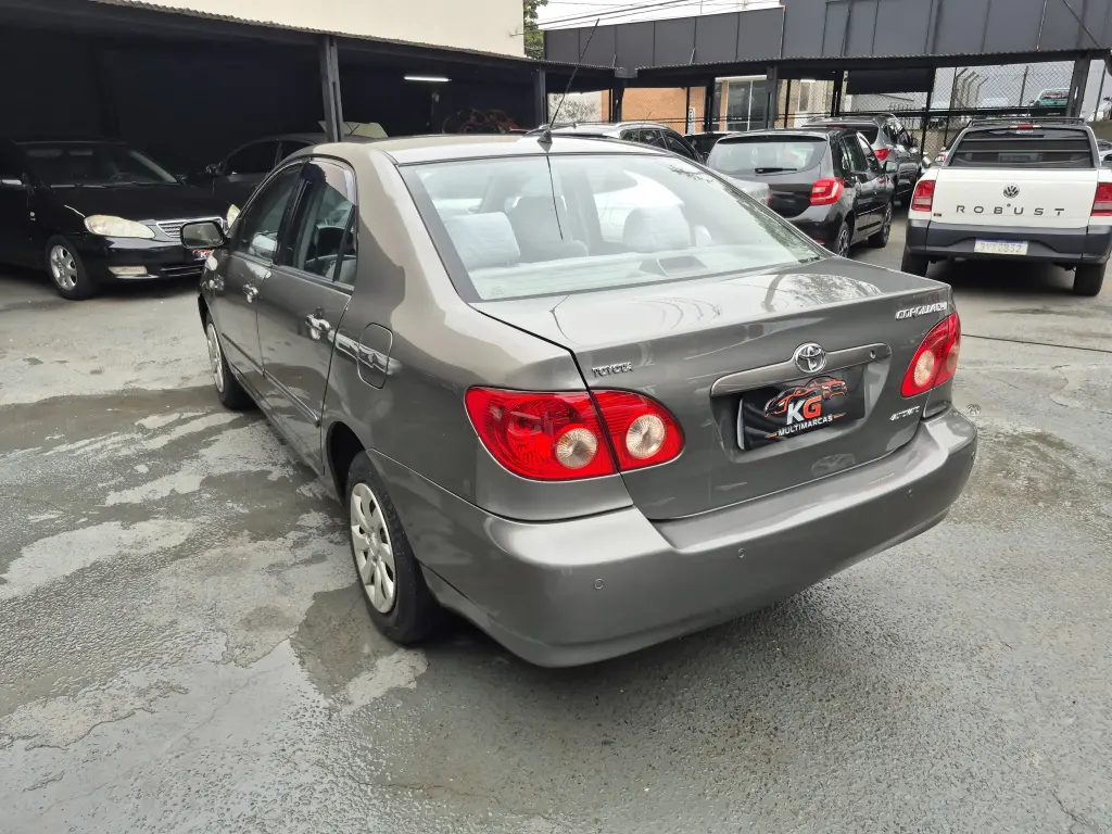 TOYOTA Corolla - Foto