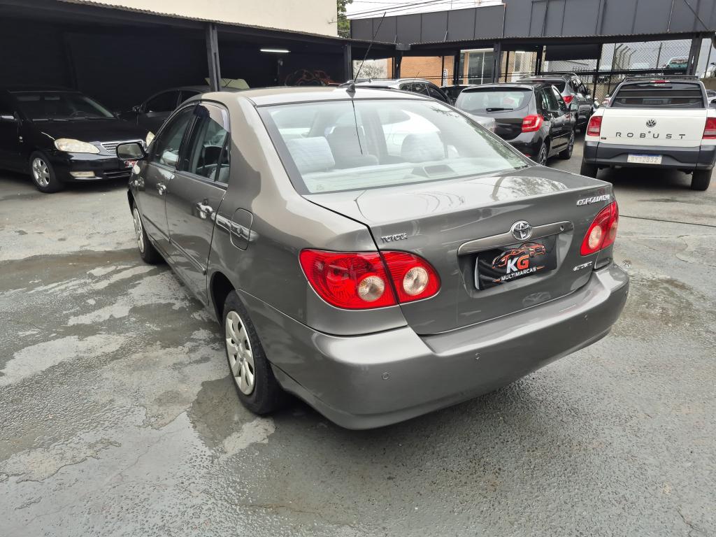 TOYOTA Corolla - Foto
