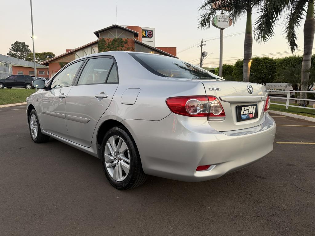 TOYOTA Corolla - Foto