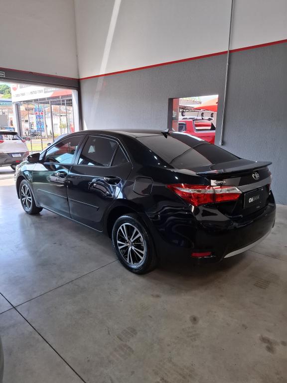 TOYOTA Corolla - Foto