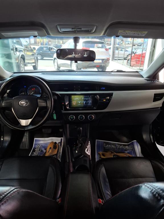 TOYOTA Corolla - Foto