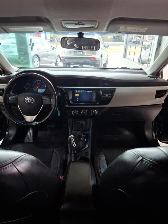 TOYOTA Corolla - Foto