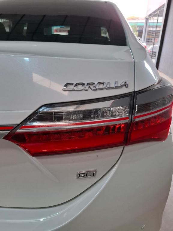 TOYOTA Corolla - Foto