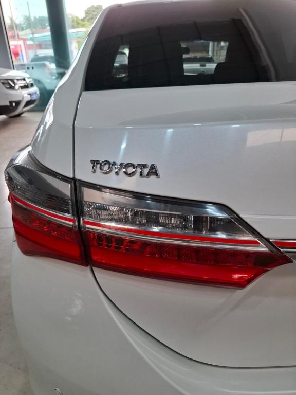 TOYOTA Corolla - Foto
