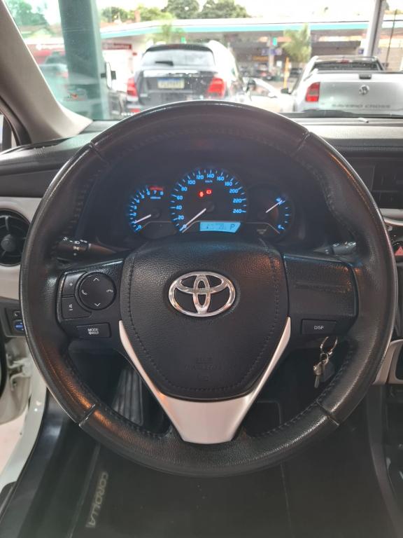 TOYOTA Corolla - Foto