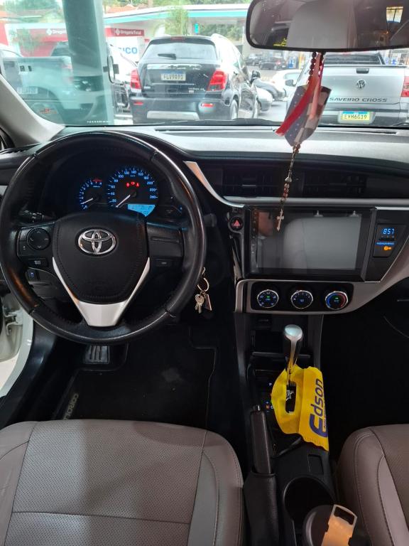 TOYOTA Corolla - Foto